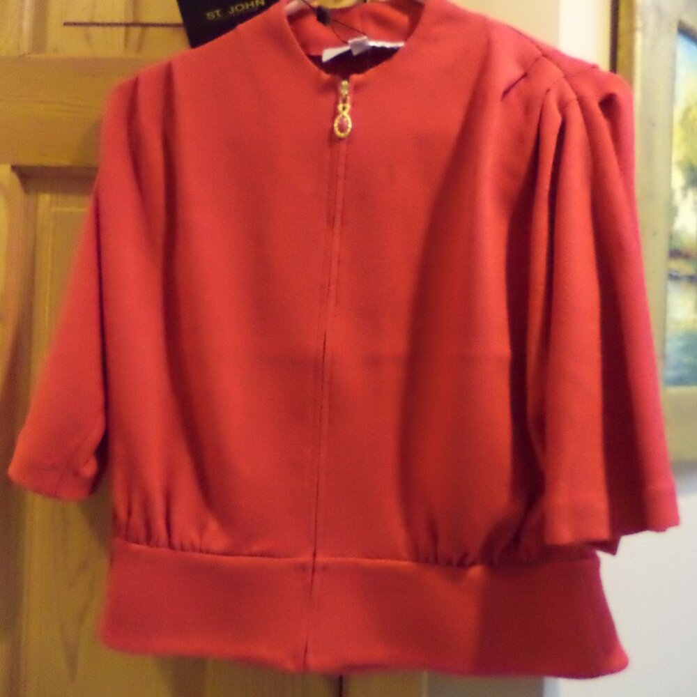 St. John RED Knit Jacket ~ Gold-tone Zip Closure New with Tags $995 `Size:Small